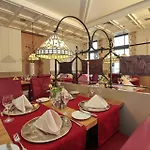 Deutscher Hof Hotel 3*