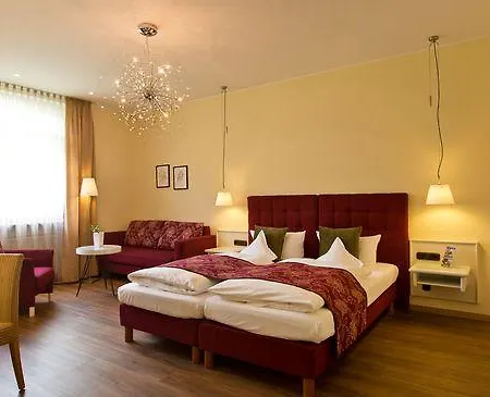 Hotel Deutscher Hof *