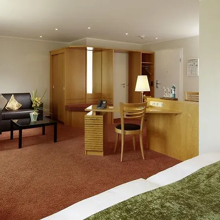 Deutscher Hof Hotel *