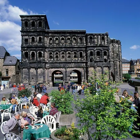 Deutscher Hof * Trier