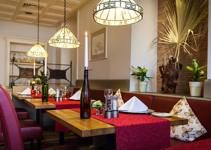 Deutscher Hof 3* טרייר